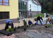 úprava prostranství před domovem
